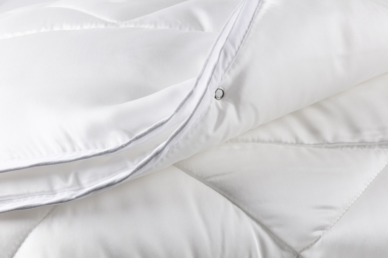 CASILIN DUVETS & PILLOWS